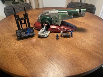 2017 Boba Fett’s UCS Slave 1 Lego