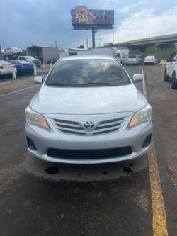 2013 TOYOTA COROLLA L/E