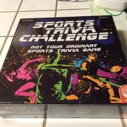 NEW SPORTS TRIVIA CHALLENGE BOARD GAME