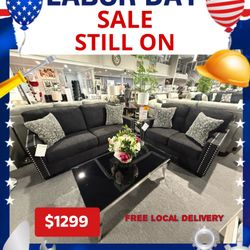 2 Pc Sofa And Loveseat 