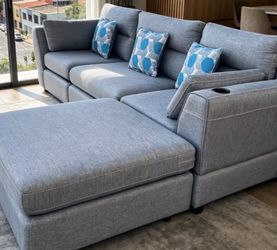 Gray Modular Sectional Sofa with Ottoman