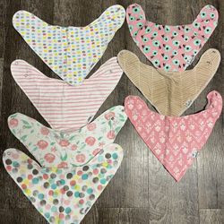 Set of 7 Feeding/drool Bandana Style Bibs Girl