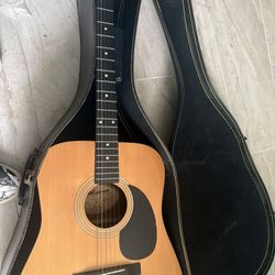 Acoustic Guitar W/ Hardshell Case 