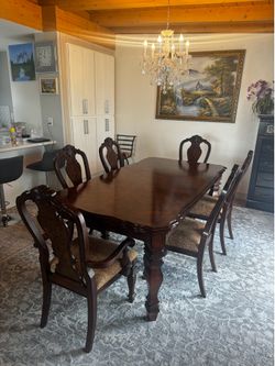 Dining set and buffet