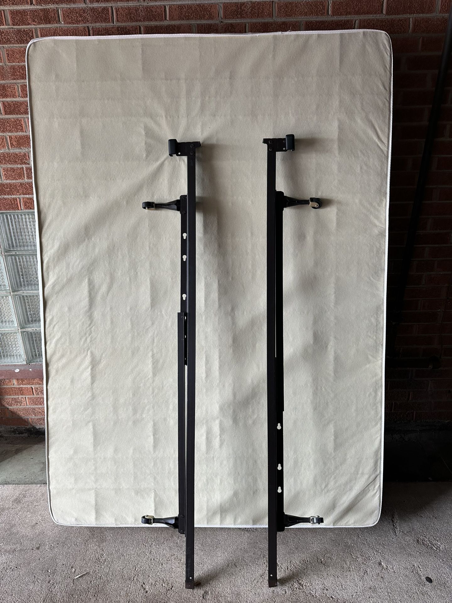 Box Spring And Metal Frame For Full Size Bed *No Mattress*