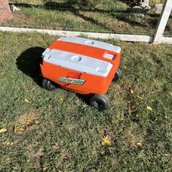 Gatorade Cooler 