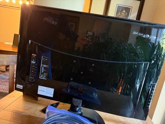 32" Visio TV