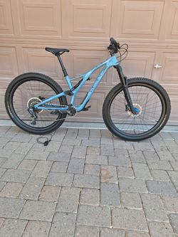 SPECIALIZED STUMPJUMPER FULL CARBON ( FRAME AND WHEELS) SRAM GX AXS WIRELESS SHIFTING ( SETUP TUBELESS)