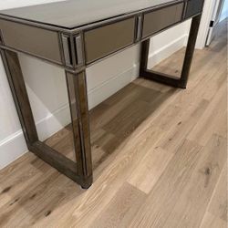 Like New - Gorgeous mirrored console table - 3 ft. Tall x 5 ft. Long
