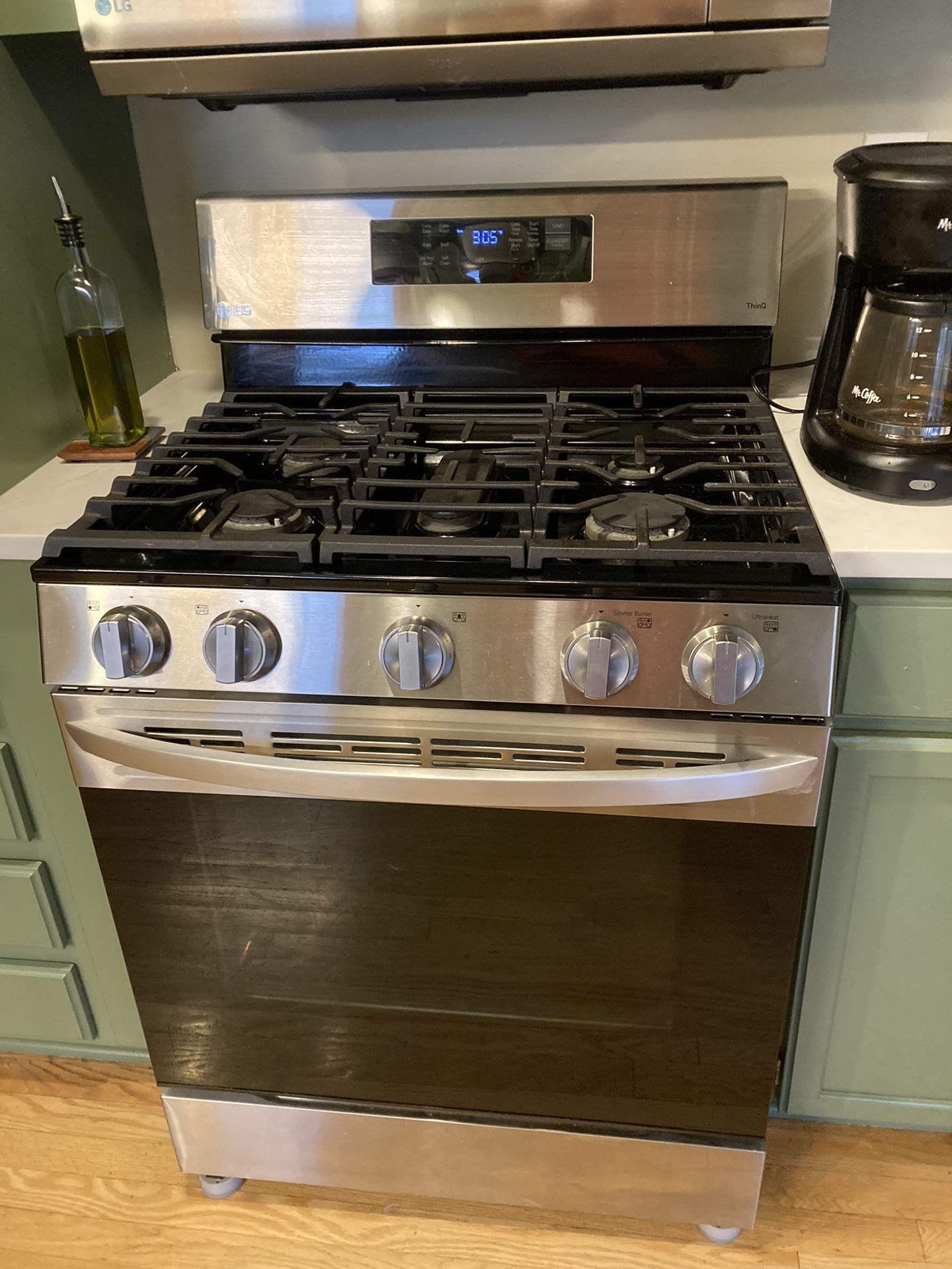 2021 LG Oven (LRGL5823S) Broken for Sale in Willowbrook, IL OfferUp