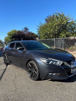 2016 Nissan Maxima