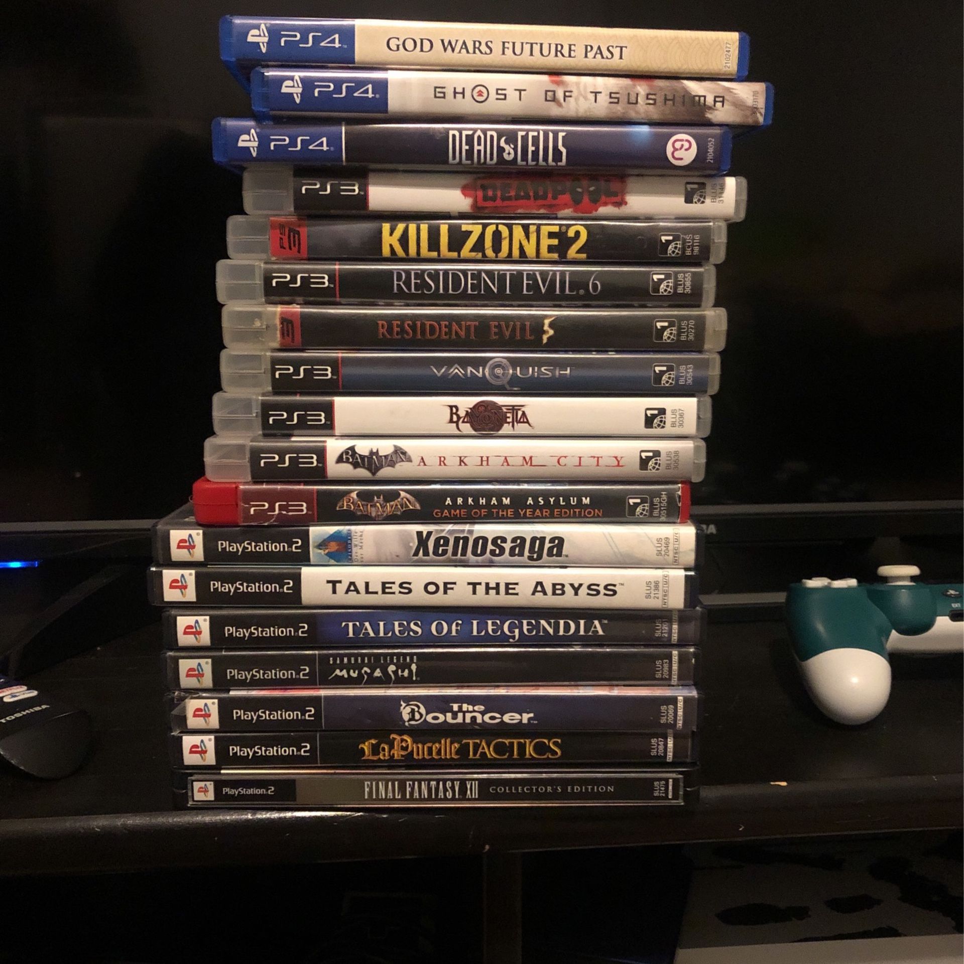 PS2 PS3 PS4 Game lot MOST ARE COMPLETE