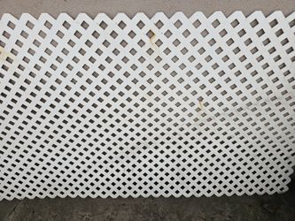 Lattice panel