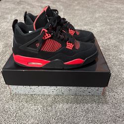 Jordan 4 Red Thunder