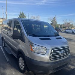 2017 Ford Transit-150
