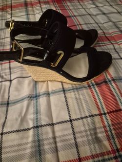 Ladies dress shoes  size  5