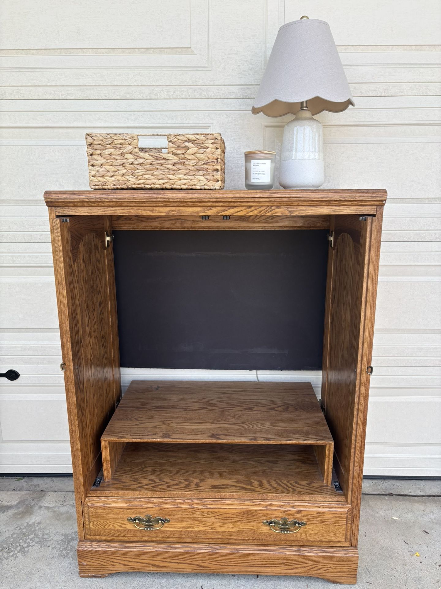 Solid Wood Tv Cabinet