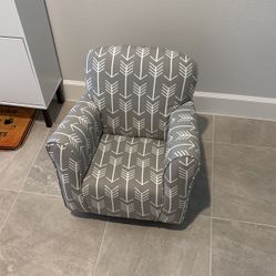 Toddler Seat/small Rocker Like New