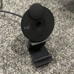 Logitech Brio 300 | Webcam