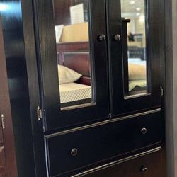 Tall Closet 3 D With Mirror Pinewood 