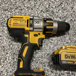 DEWALT Hammer Drill 