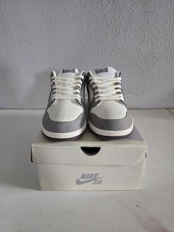 Nike SB Dunk Low Sneakers  Size 11
