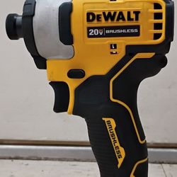 DEWALT 20V ATOMIC COMPACT SERIES
