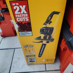 DeWalt 16 in Chainsaw 60 V Tool Only