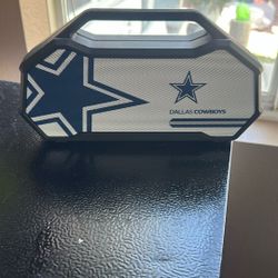 Bluetooth Dallas Cowboy Speaker $20  Firm