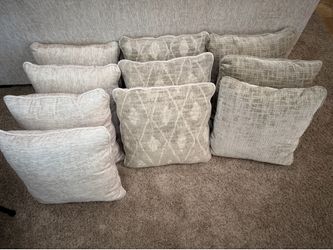 Set of 7 Brand New Throw Pillows