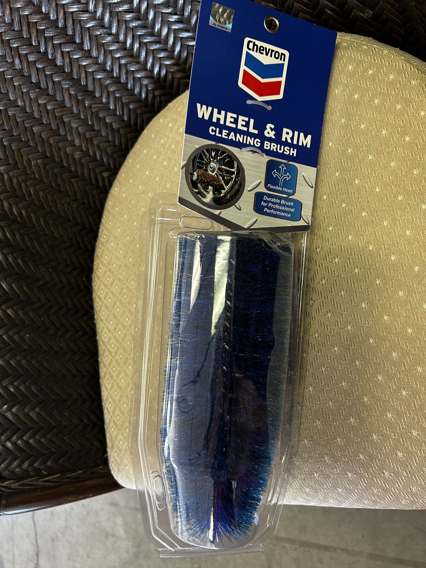 Chevron wheel & rim cleaning brush, bought as a present but they already had one