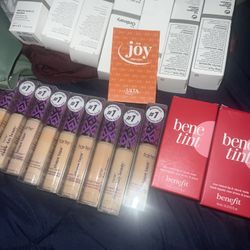 BRAND NEW MAKE UP BUNDLE
