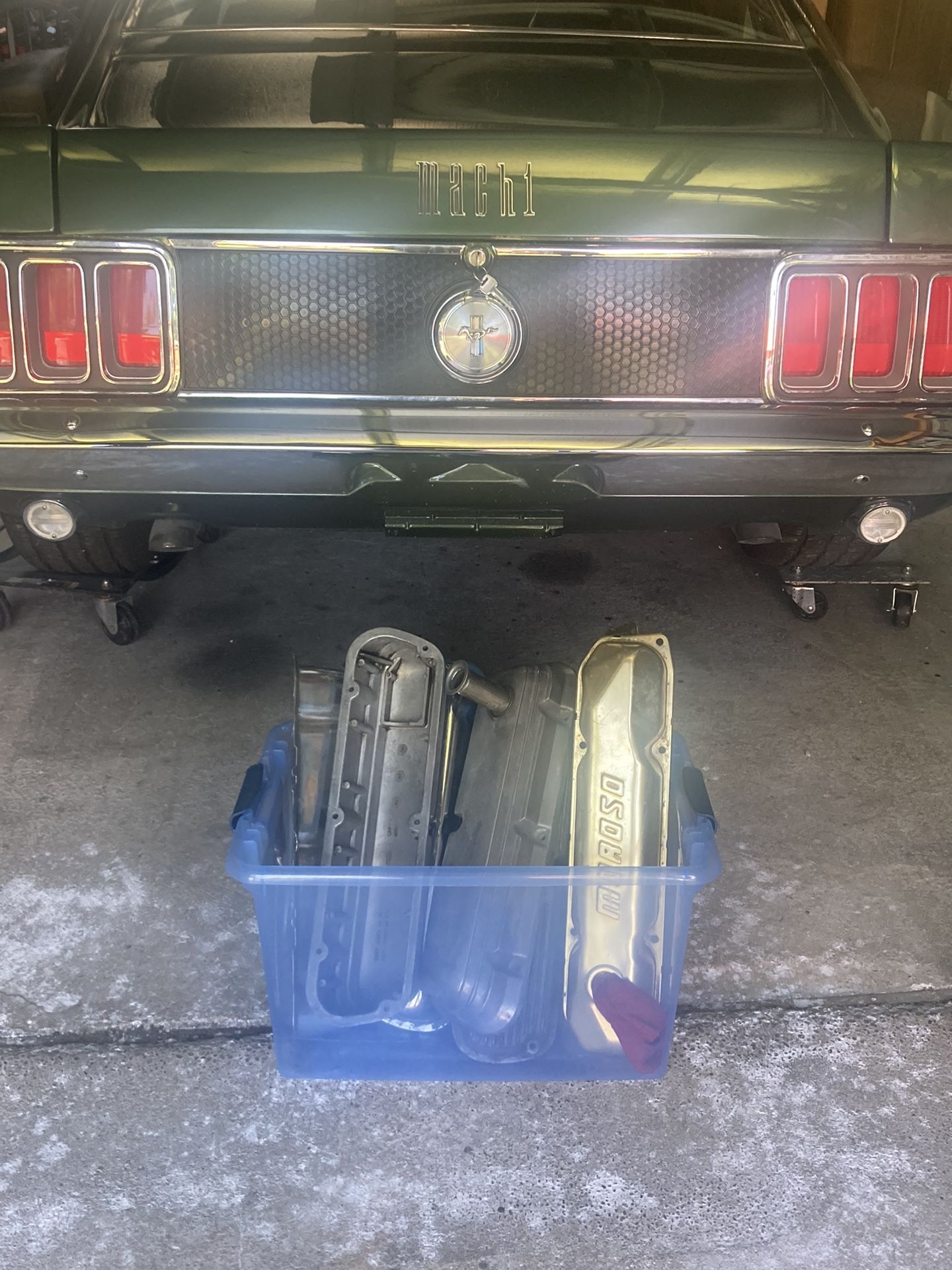 3 Sets Of Valve Covers