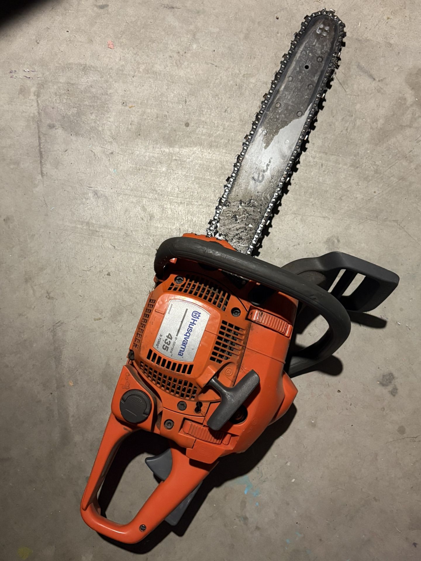 Husqvarna Chainsaw, e-series 435 X-TORQ