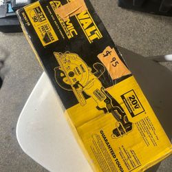 Dewalt 4-1/2 Circular Saw
