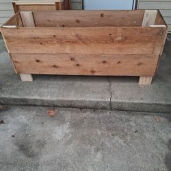 Cedar Wood Planter 