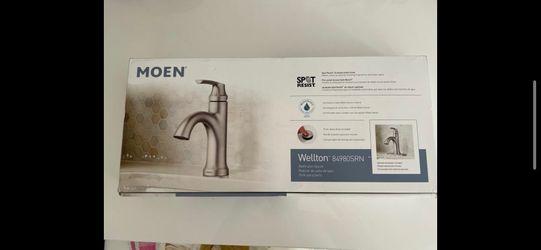 Moen WELLTON One Handle Spot Resist Faucet And 4 Piece Bath 🛁 Hardware