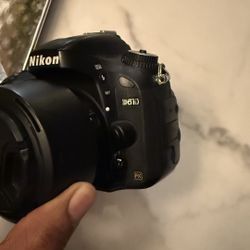 Nikon D610 W/Lens