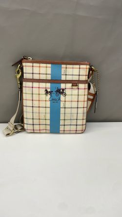 Multicolor Crossbody Coach. Item No 760 (Shopgoodwill)