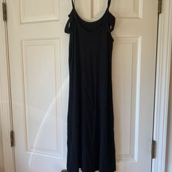 Summer dress black knee length, size M