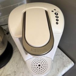 Keurig K-Select Single-Serve K-Cup Coffee Maker