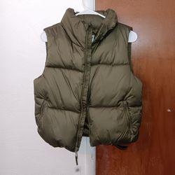Green Puffer Vest Size Medium