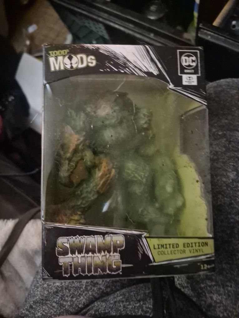 Swamp Thing Collectable Action Figure