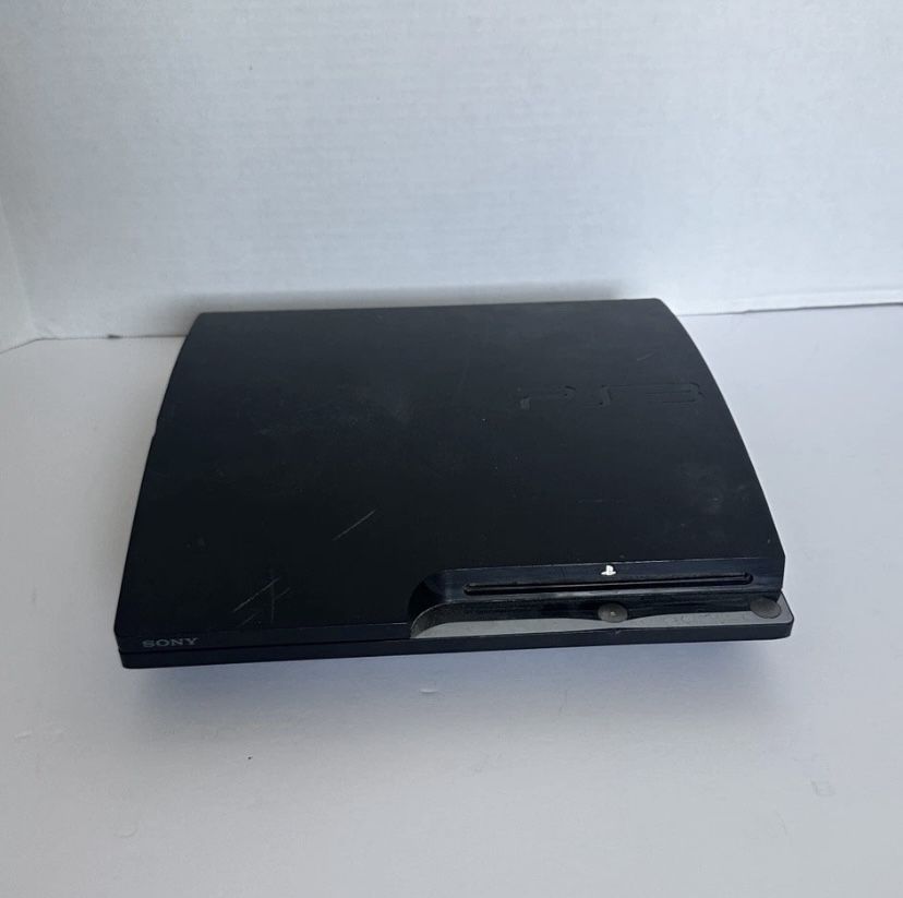 PS3 Two Games Included (GTA San Andreas And The Last Of Us)