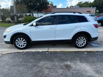 Mazda CX-9 White SUV