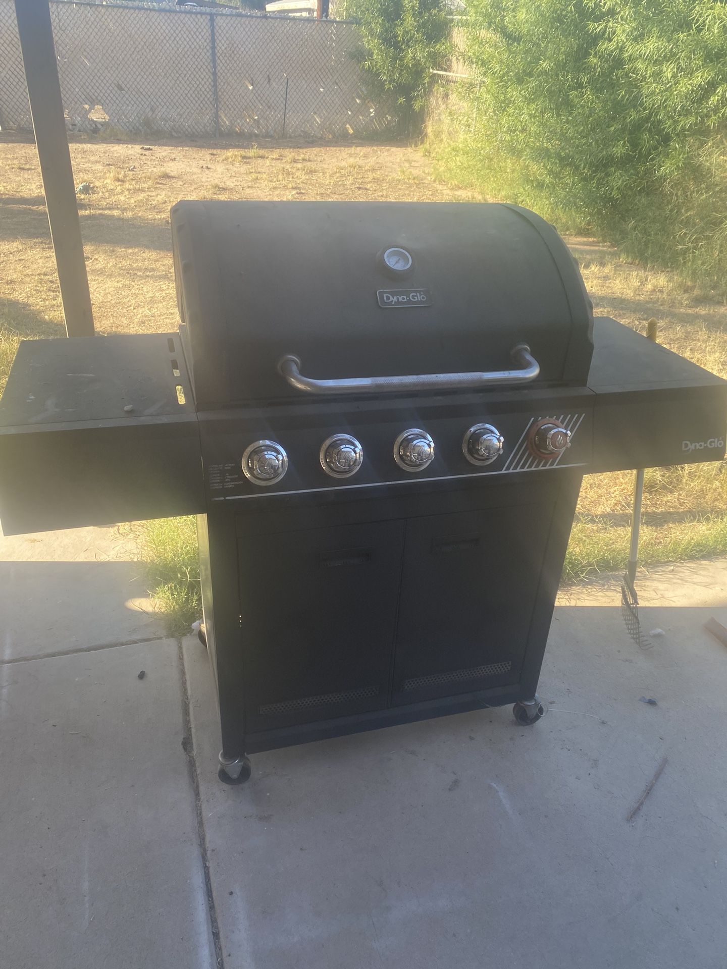 Dyna-Glo BBQ Propane