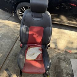 Pontiac G8 Seat