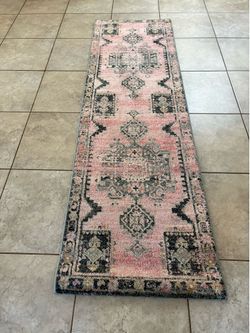 7.6FT LOLOI runner rug