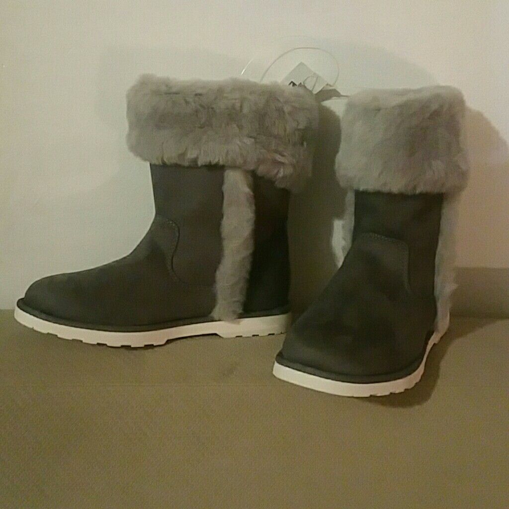 Girl's Gap Boots Size 2