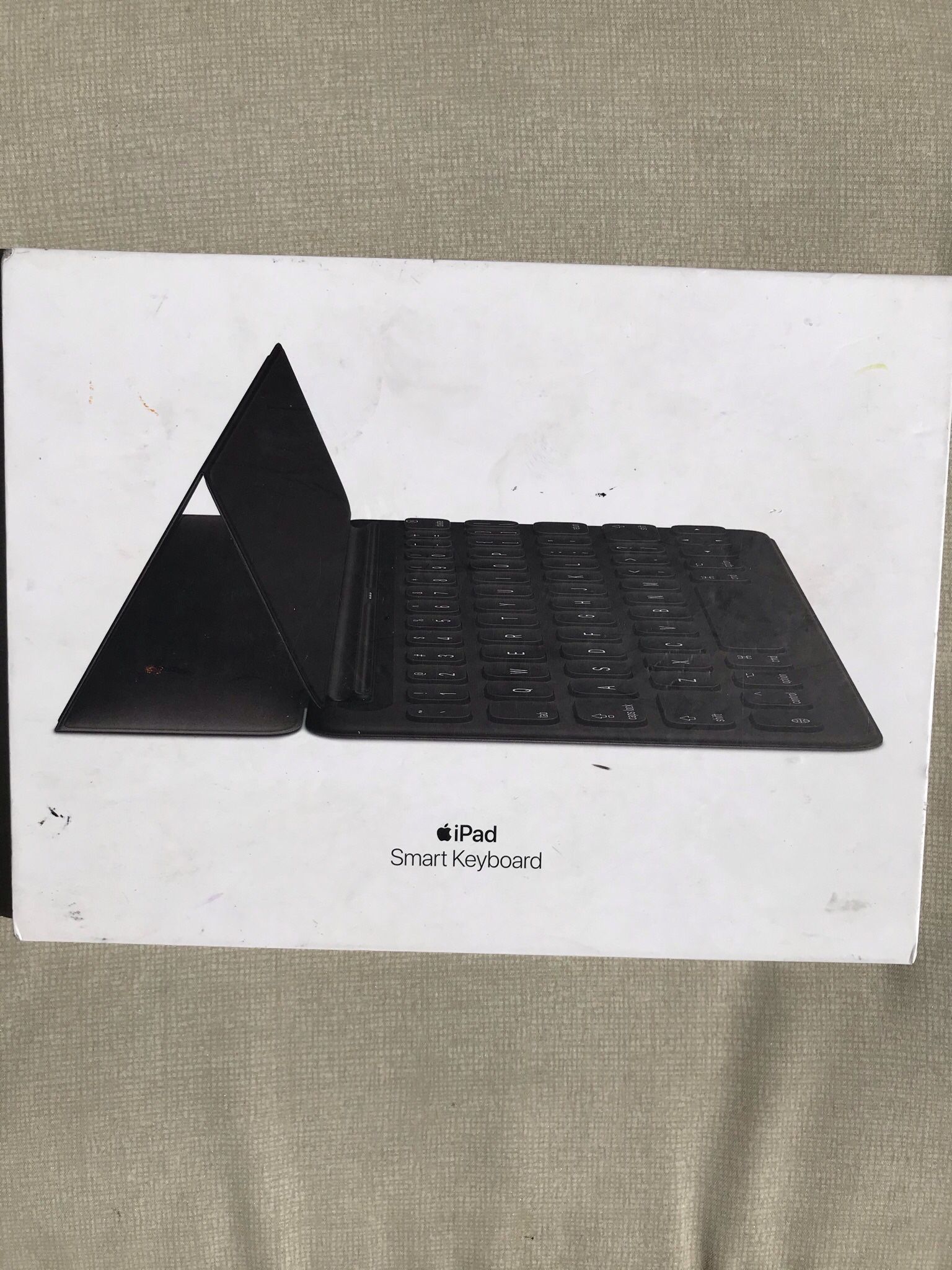 iPad Case And Keyboard 7th Gen 10.5 Inches
